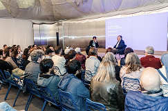 Coloquios sobre 50 años en libertad en la Feria Internacional del Libro de Bogotá