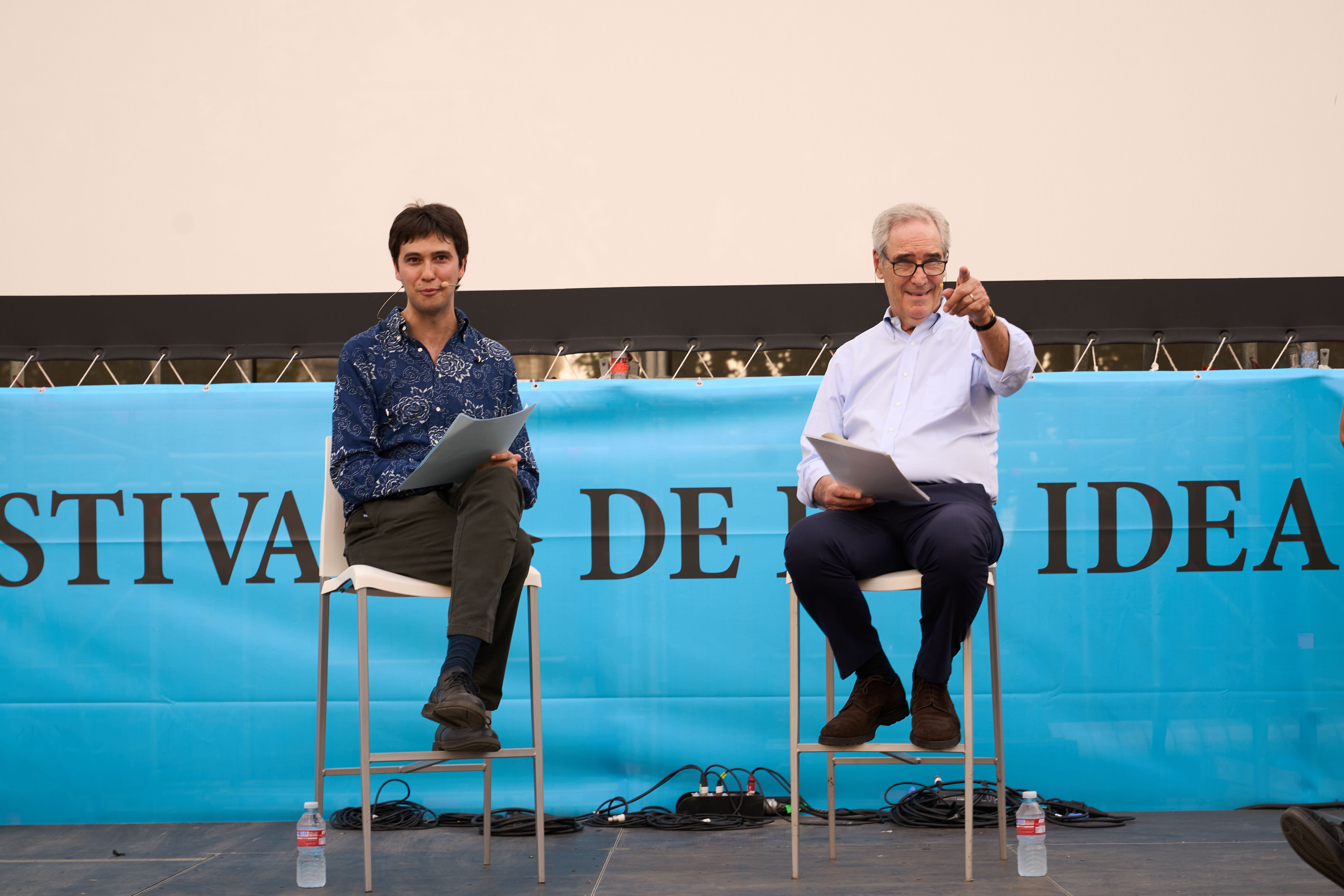 Imagen Michael Ignatieff, premio Princesa de Asturias, conversó con un grupo de escolares sobre las “virtudes cotidianas”