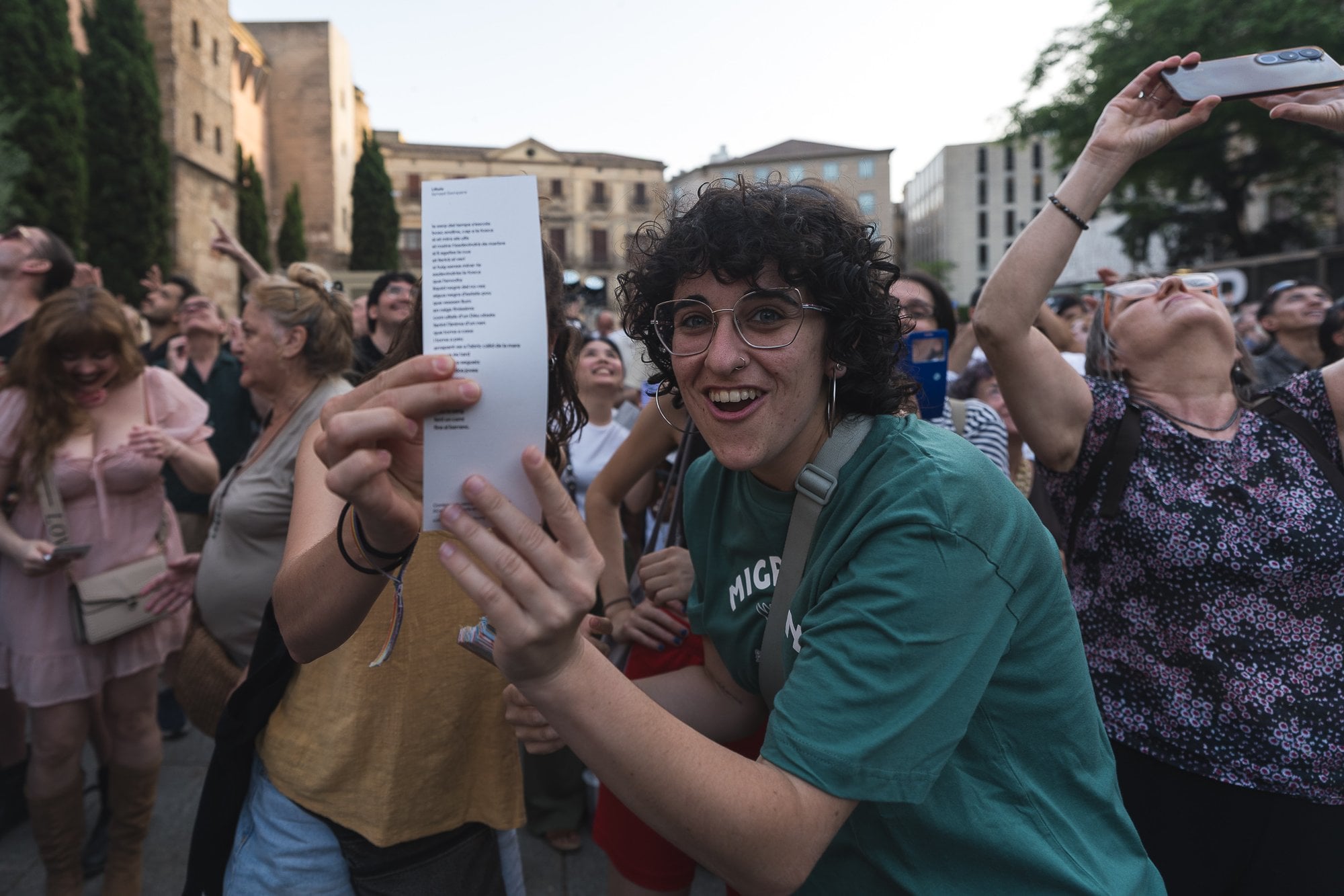 Bombardeo de poemas